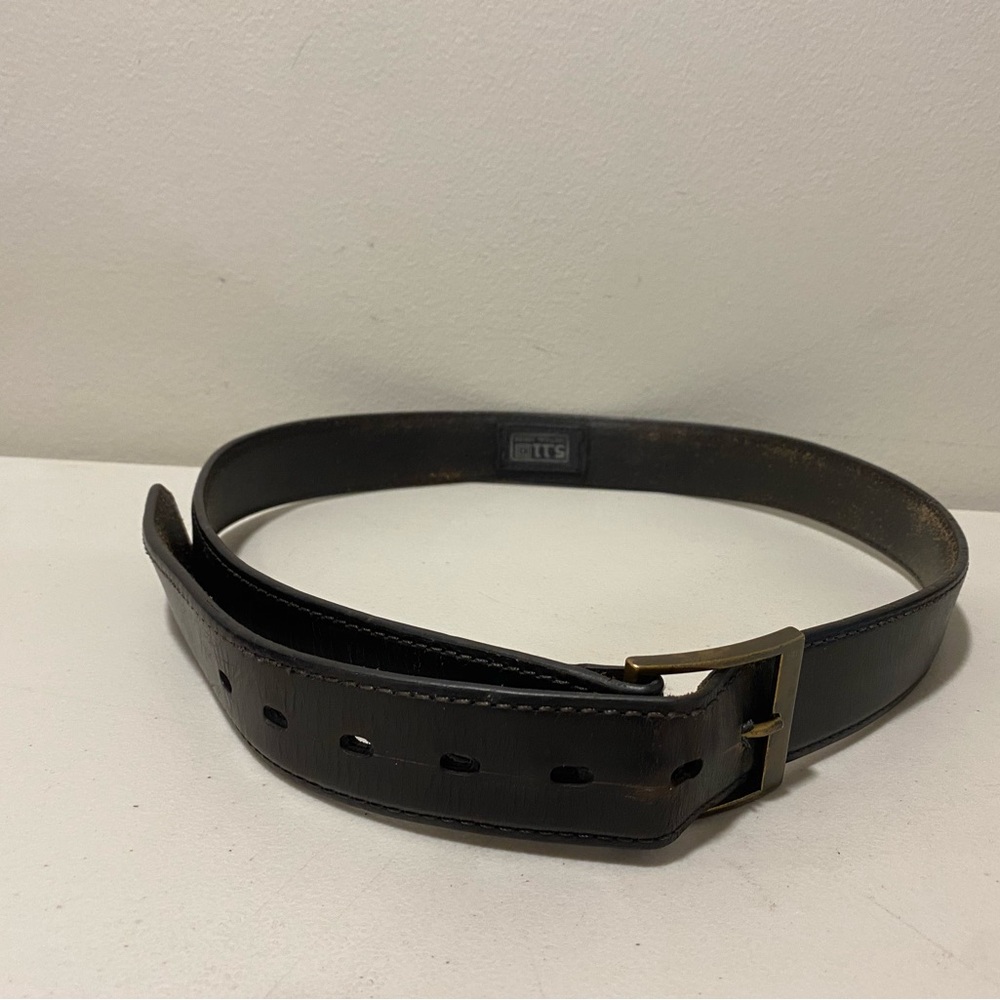 5.11 tactical series men’s revisable dark brown belt about size 47”